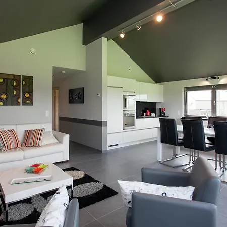 Gorgeous Holiday With Indoor Pool In Tenneville * Champlon
