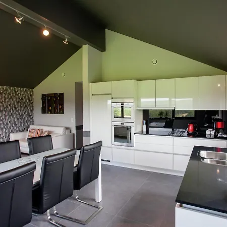 Gorgeous Holiday With Indoor Pool In Tenneville