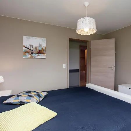 Gorgeous Holiday With Indoor Pool In Tenneville בית נופש *